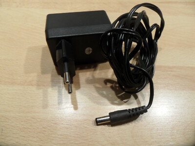 Netzteil Netzgerät Adaptor Transformer Class 2  Direct Plug - in   6V - 200mA  