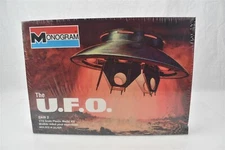 2003 Monogram The UFO 1:72 Scale Skill Level 2 Molded in Silver #85-6012 NIB