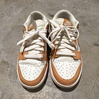 Nike Men s Low Top Lace-Up Athletic Sneakers Colorblock White/Tan