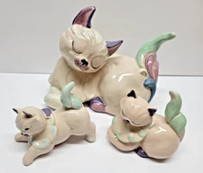 KAY FINCH CAT WITH HER KITTENS SET PINK GREEN PURPLE MUFF PUFF JEZEBEL