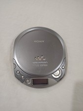 Sony D-F20 Discman Portable CD Walkman AM/FM Radio Player TESTED