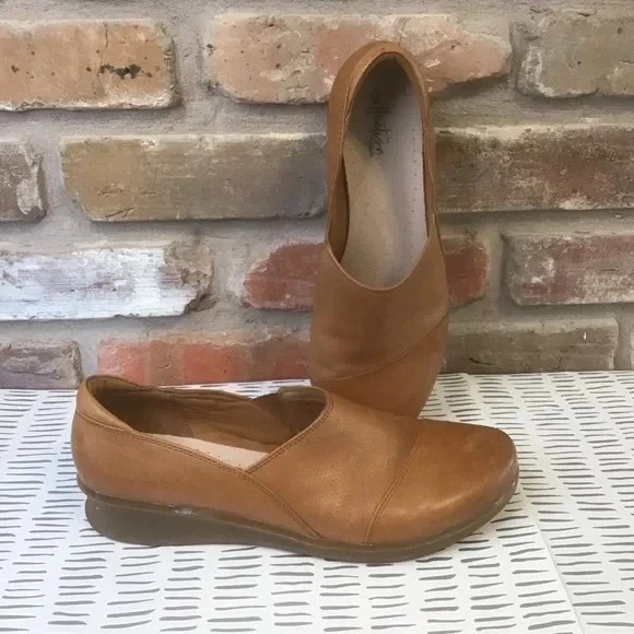 CLARKS Mocassini slipon donna pelle marrone cognac traforati zeppa bassa 9