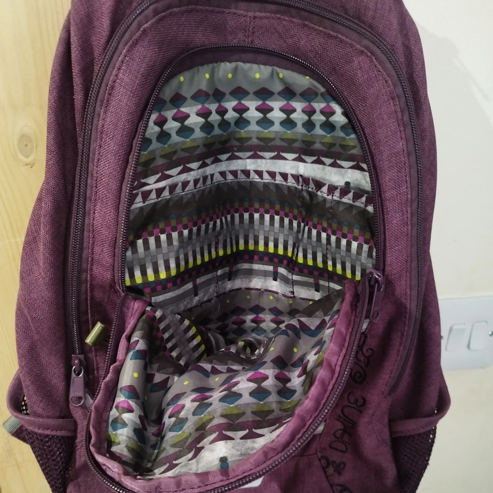 Dakine Transit 18L backpack - dark purple - Image 3 of 4