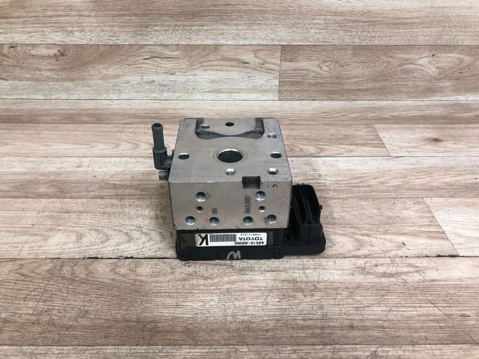 LEXUS RX450H HIGHLANDER OEM HÍBRIDO ABS SISTEMA DE BOMBA DE FRENO HIDRÁULICO ANTIBLOQUEO 2 Foto 2 de 4