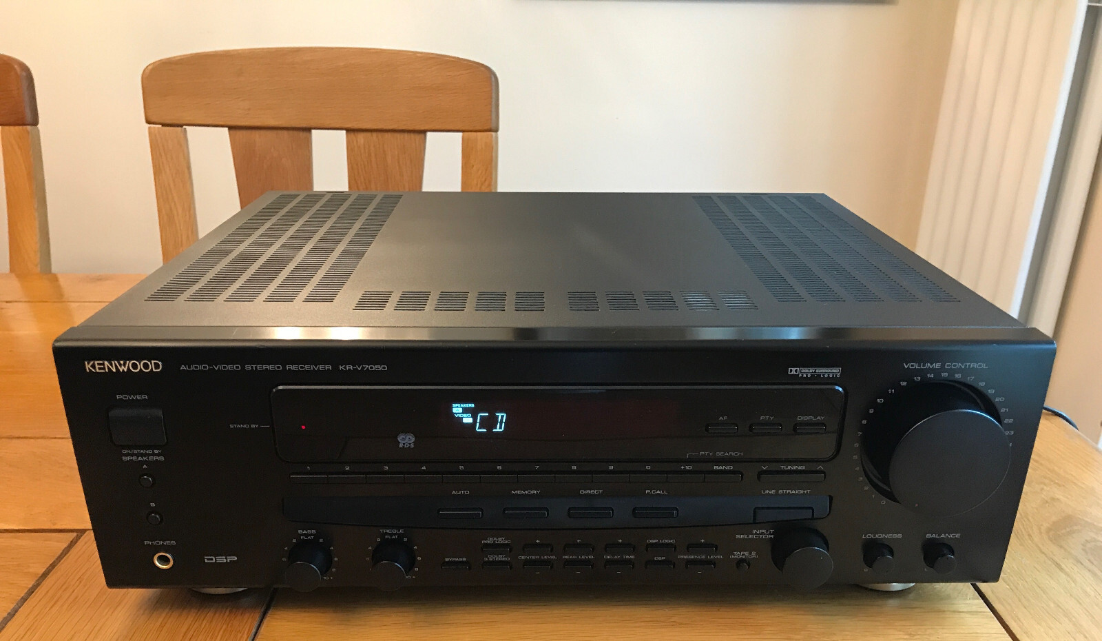 Kenwood KRV7050 5.1 Surround Sound AV Receiver with Dolby PRO LOGIC