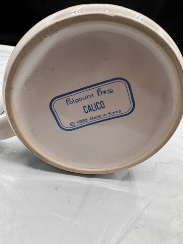 Vintage 1992 Potpourri Press "Calico" CAT Coffee or Blue Checkered Tea Mug - Picture 6 of 11