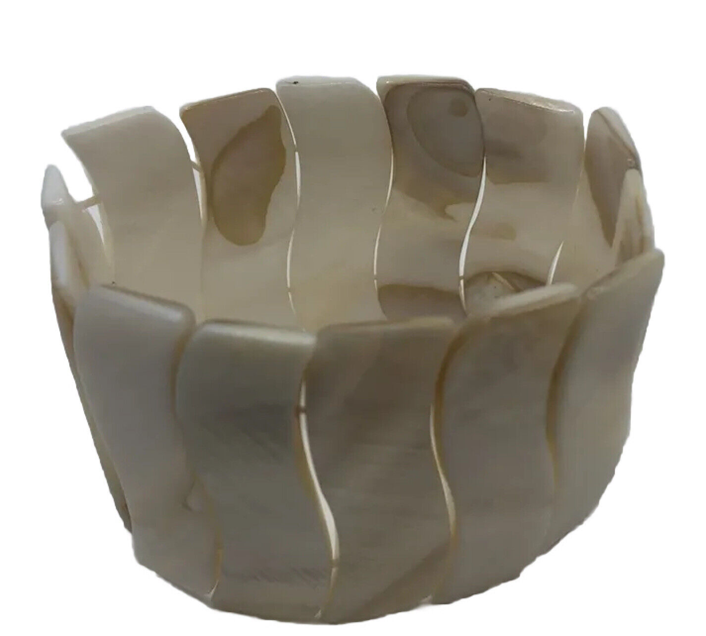 Shell Expandable Ivory color Bracelet - image 7