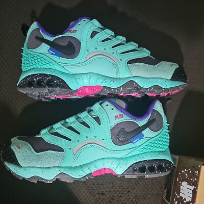 Size 9 - Nike Undefeated x Air Terra Humara Light Menta