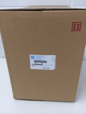 Genuine Holden Commodore VE  V8 Air Con Compressor P-N 92265300