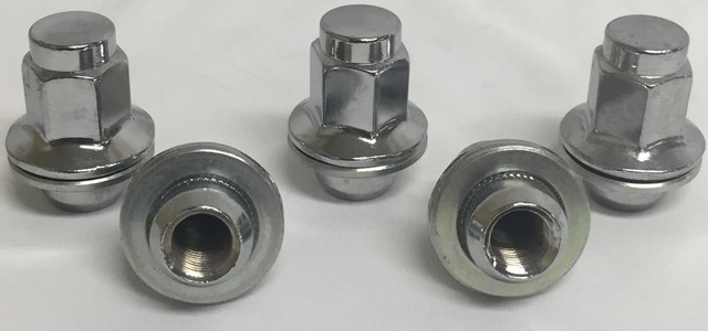 (5) Piece set Toyota Tundra Sequoia Lug Nuts 14x2.0 | eBay