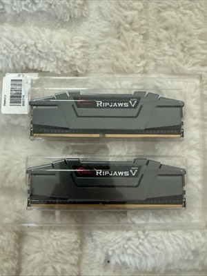 G.SKILL RipJaws V Series 16GB Kit (2 x 8GB) DDR4 3200 F4-3200C16D-16GVKB