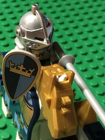 LEGO Castle 7009 The Final Joust. 100% Complete w/ Instructions & Box. 2007 LEGO