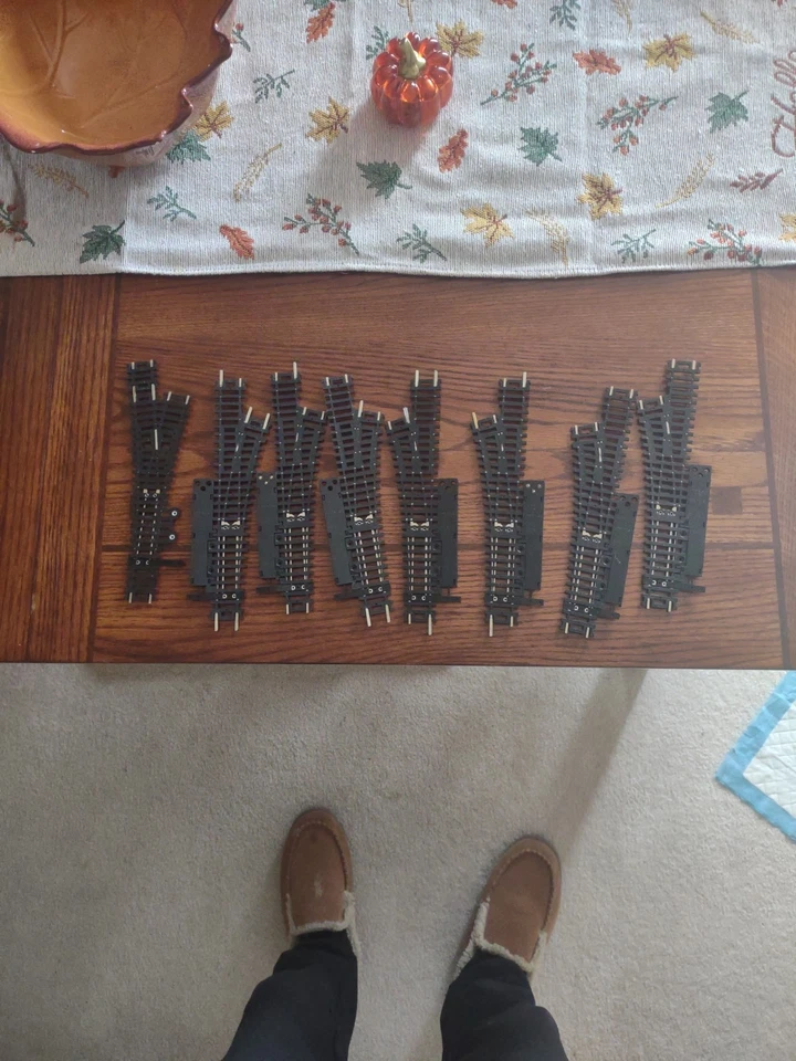 LOTE DE 8 INTERRUPTORES ATLAS DESVÍOS SNAP TRACK HO TRENES 2 PWR IZQUIERDA DERECHA IZQUIERDA RT Foto 4 de 4