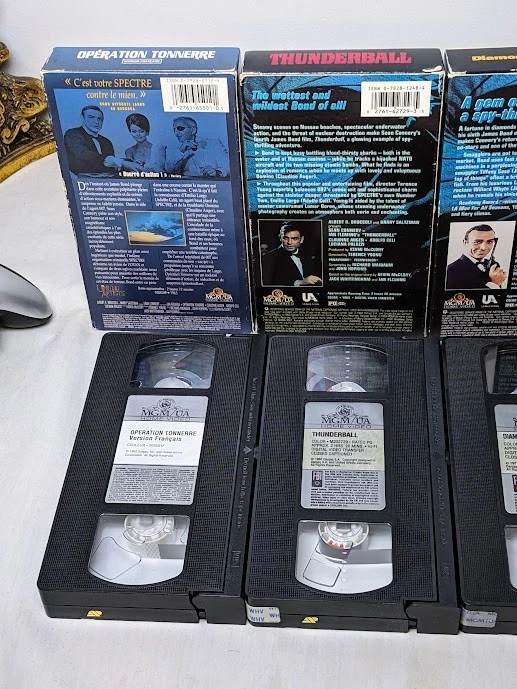 James Bond 007 en estado bastante bueno - Colección Sean Connery (6 VHS) - Lote de doblaje francés Foto 2 de 4