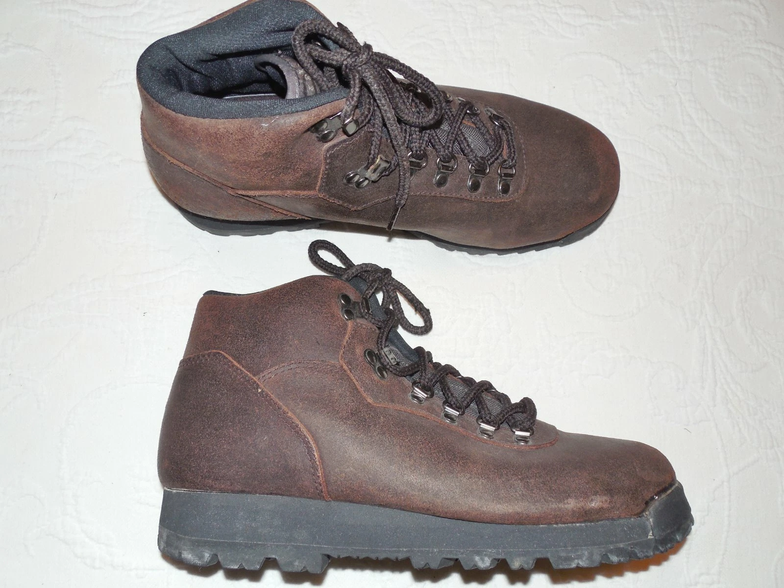 MERRELL Light Traveler Brown Nubuck Hiking Boots EU40 Mens US size 7.5 M - MINT