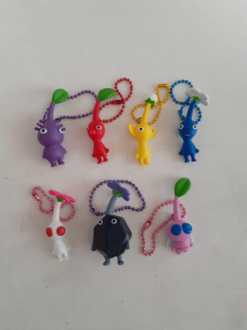 その他 Pikmin Goodies Amazon.com: Nintendo Sanei Boeki PKZ02 Pikmin Plush