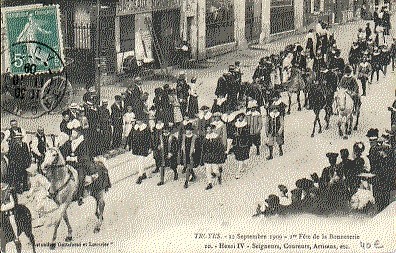 (S-13323) FRANCE - 10 - TROYES POSTCARD GATTEFOSSE et LOUVRIER ed.