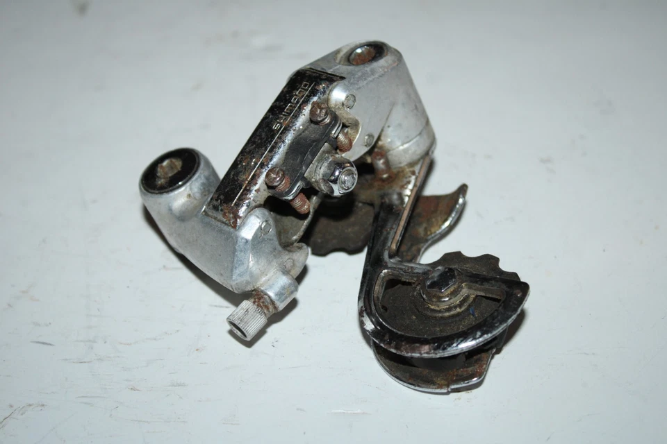 Desviador trasero Shimano RD-Z503 alcance medio 7/8 velocidades plateado touring remitente de EE. UU. Foto 3 de 4