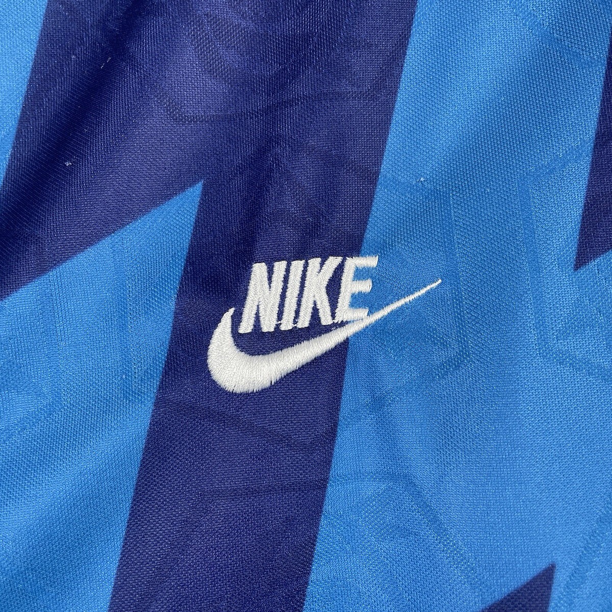 Arsenal 1995-1996 Vintage Away Football Shirt Nike Soccer Arsenal 1995-1996 Vintage Away Football Shirt Nike Soccer