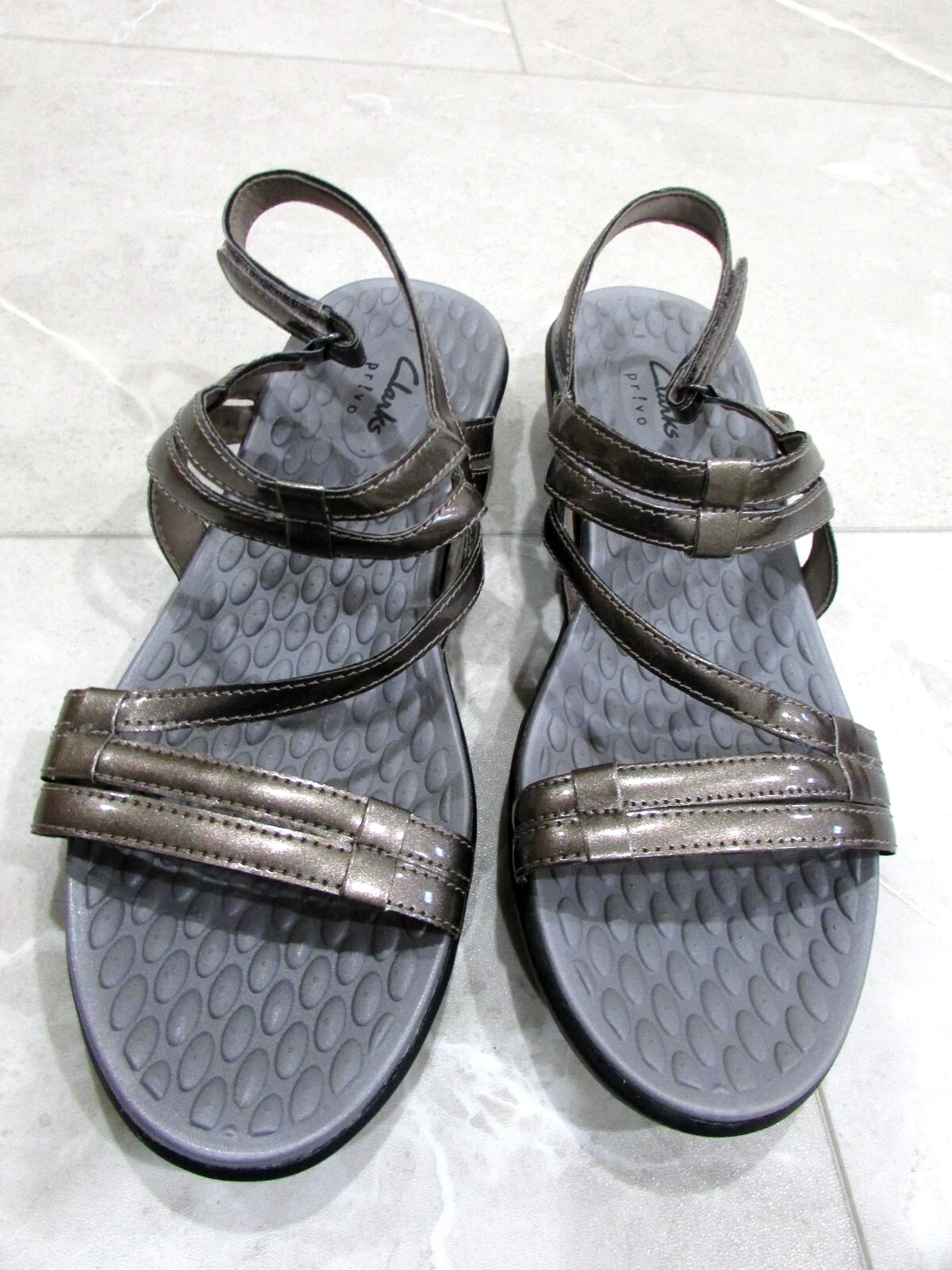 Sandali donna Clarks Privo misura 8 5 peltro metallizzato cinturino slingback ammortizzati