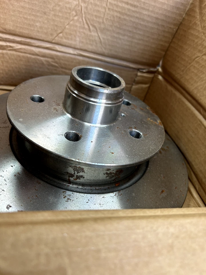 Brembo Front Brake Disc Volkswagen Transporter T3 79-92 08.5177.20 Q4-1 - Image 2 of 3