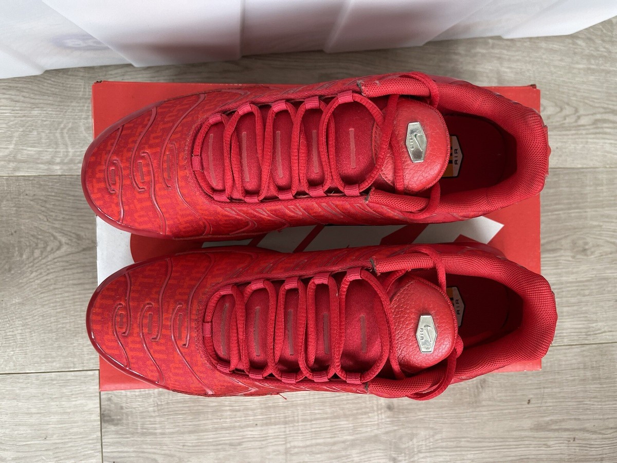 nike tn monogram red