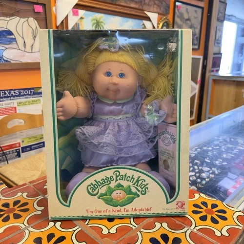 NEW Vintage Cabbage Patch Kids Margie Sally w Birth Cert and Adoption Sealed Box