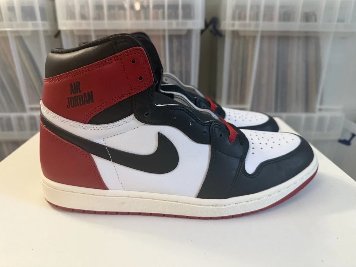 Preços baixos em Jordan 1 Retro OG High Black Toe Reimagined | eBay