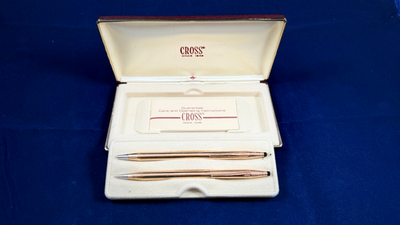 CROSS CLASSIC 14K GOLD FILLED/ROLLED GOLD PEN & 0.9mm MECHANICAL