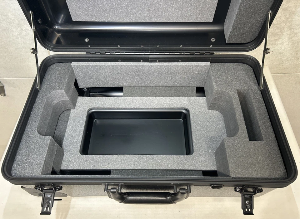 Heavy Duty Chicago Case Company Black Travel Case On Wheels-Excellent - Image 4 of 4