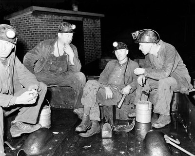 Miners Morning Shift Inland Steel Co. Wheelwright #1 & 2 Mines KY 8x10 photo