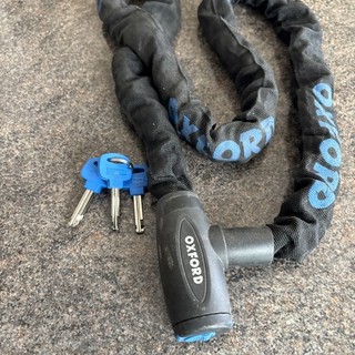 Combo reajustable de bloqueo de bicicleta con cable Oxford Combi 15 15 mm x 1 5 m 3 llaves