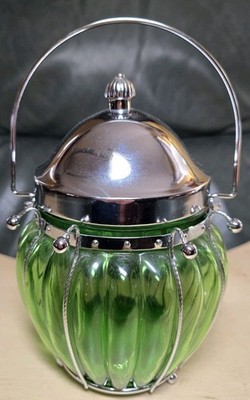 Vintage Emerald Green Glass Musical Biscuit Jar Metal Lid Plays Love Story Japan