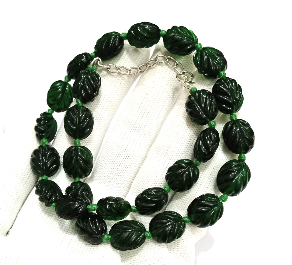 Green Emerald Necklace, Oval Carved Beads, Hand Knotted, Statement Necklace - Image 2 of 4