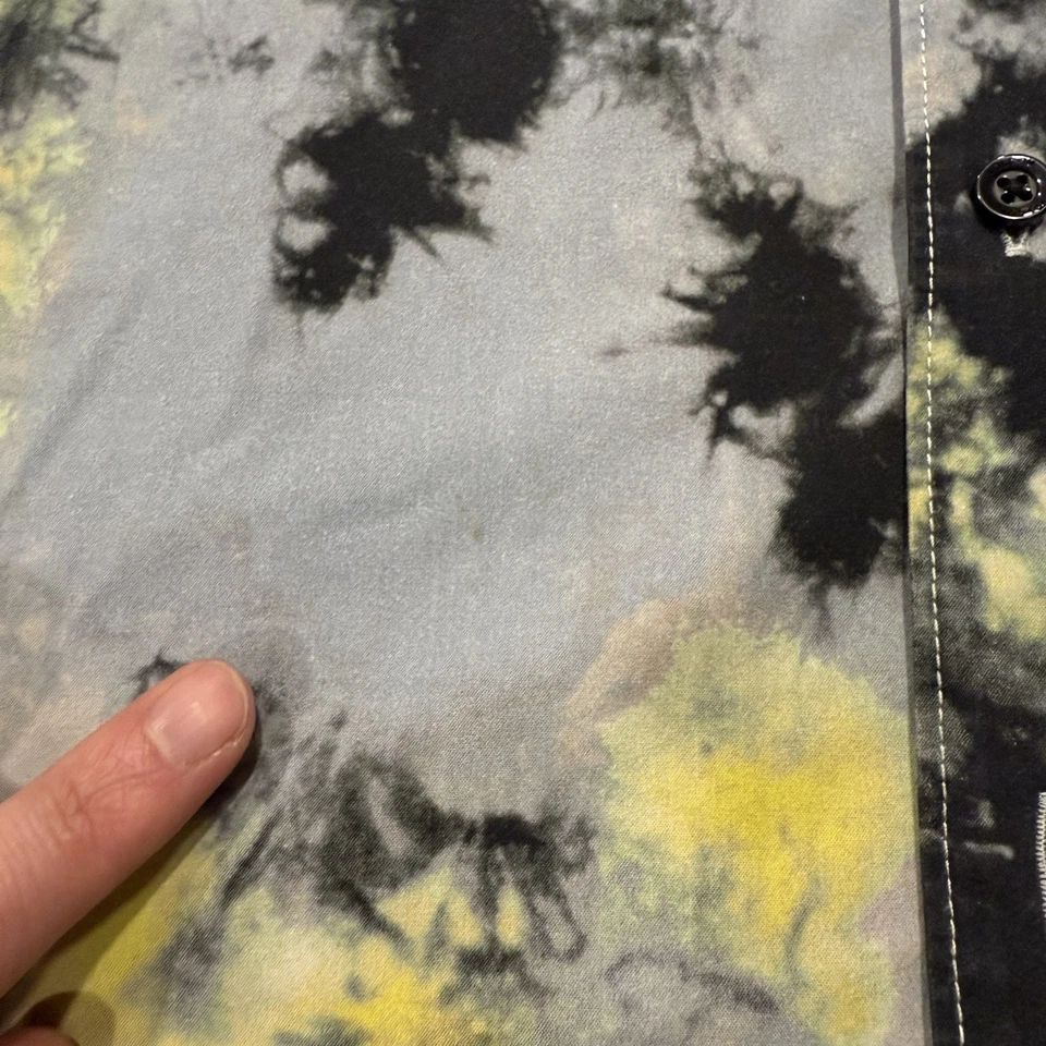 Volcom Shirt Men L Saturate Tie Dye Button Up Short Sleeve Surf Style - Image 2 of 4