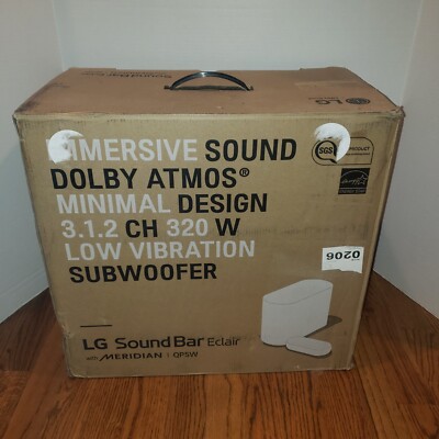 LG QP5W Éclair 3.1.2ch Dolby Atmos Compact Sound Bar with Subwoofer
