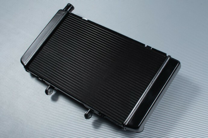 Radiateur eau Honda CBF 600 anti surchauffe moteur pour modèles de 2008 à 2013