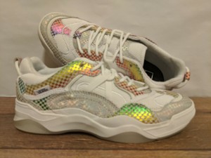 vans vault varix wc