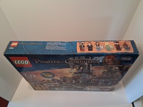 LEGO 4194 Pirates of the Caribbean: On Stranger Tides Whitecap Bay Retired, NIB