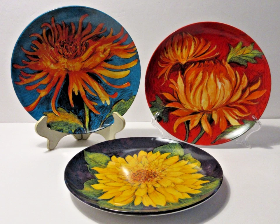 Susan Winget Cracker Barrel 3 Side Bread Dessert Plates Country Style Flowers 8" - Image 2 of 4