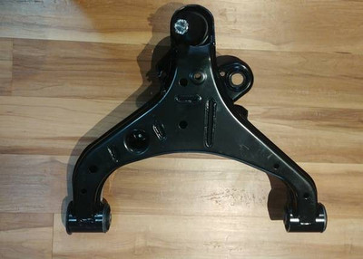 Suspension Control Arm and Ball Joint Assembly Moog RK623865 New Read Below