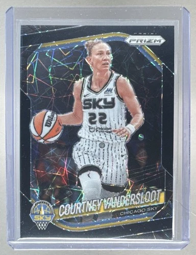 Courtney Vandersloot 2025 Panini WNBA Prizm #124 Black Velocity /39