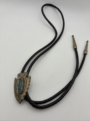 Arrowhead Shaped turquoise bolo tie Native American Style