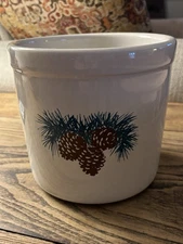 Rustic Lodge decor Pinecone Design crock Kitchen utensil caddy GUC