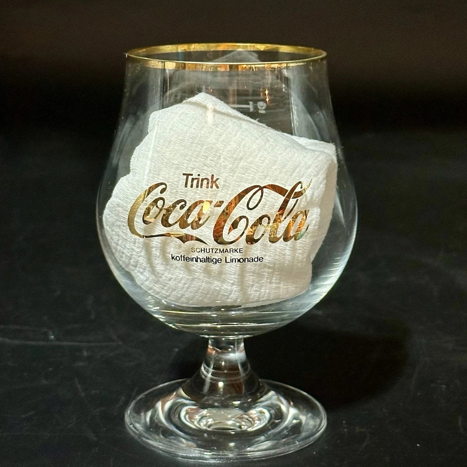 Copos de Coca-Cola alemães vintage com acabamento dourado conjunto de 4* - Imagem 3 de 4