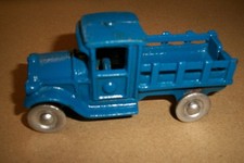 Hubley Cast iron Stake truck
