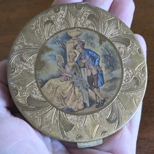 Vintage Zell Fifth Avenue Metal Powder Compact Makeup Mirror Courting Couple