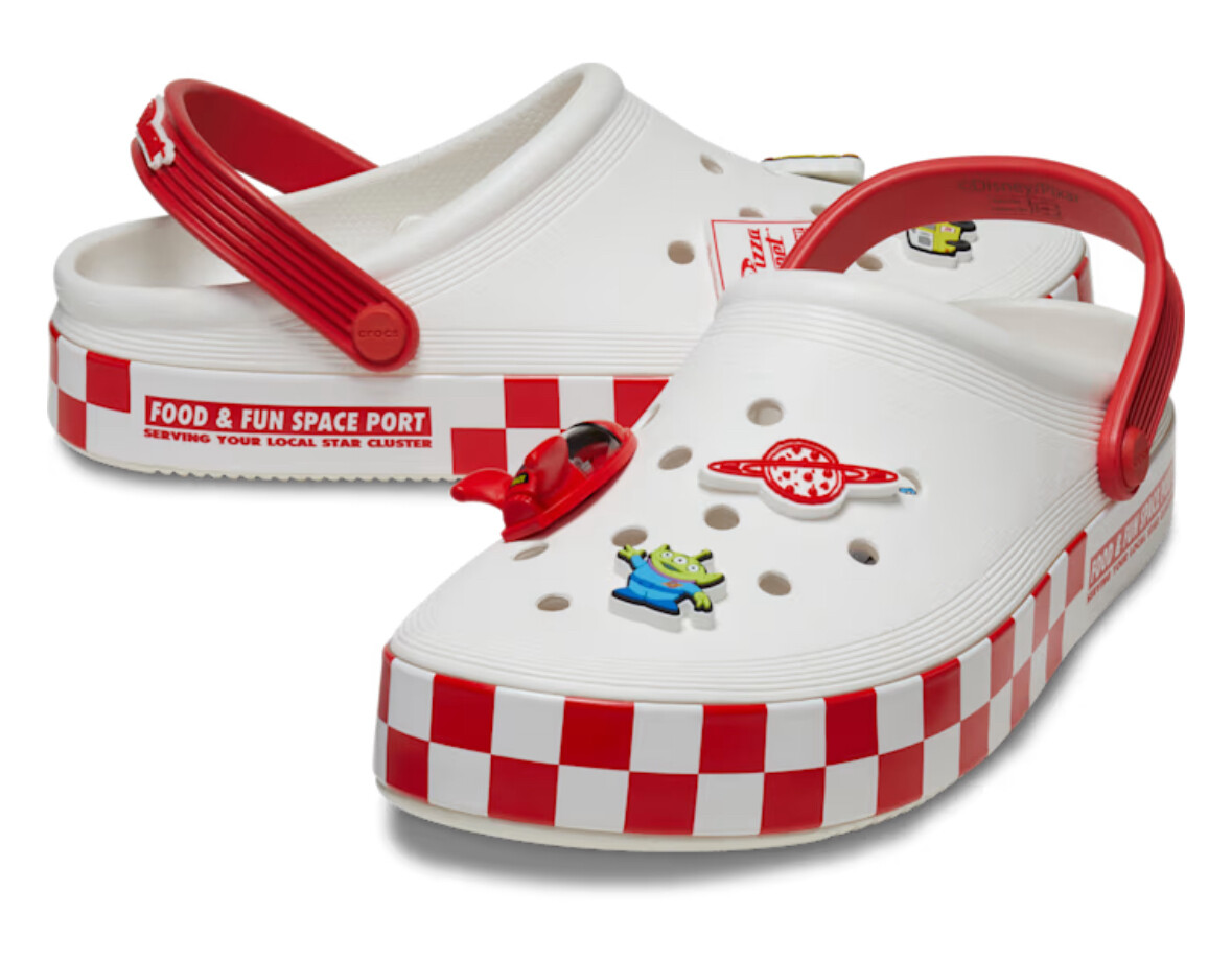 NEW Crocs x Toy Story PIZZA PLANET OFF-COURT CLOG | Men Sizes 4