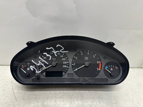 BMW E36 Tacho Kombiinstrument  62118360482  62.11-8 360 482