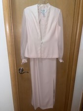 JR Nites By Caliendo Mothers Wedding/Evening Suit Sz 8 Tall Peach Color